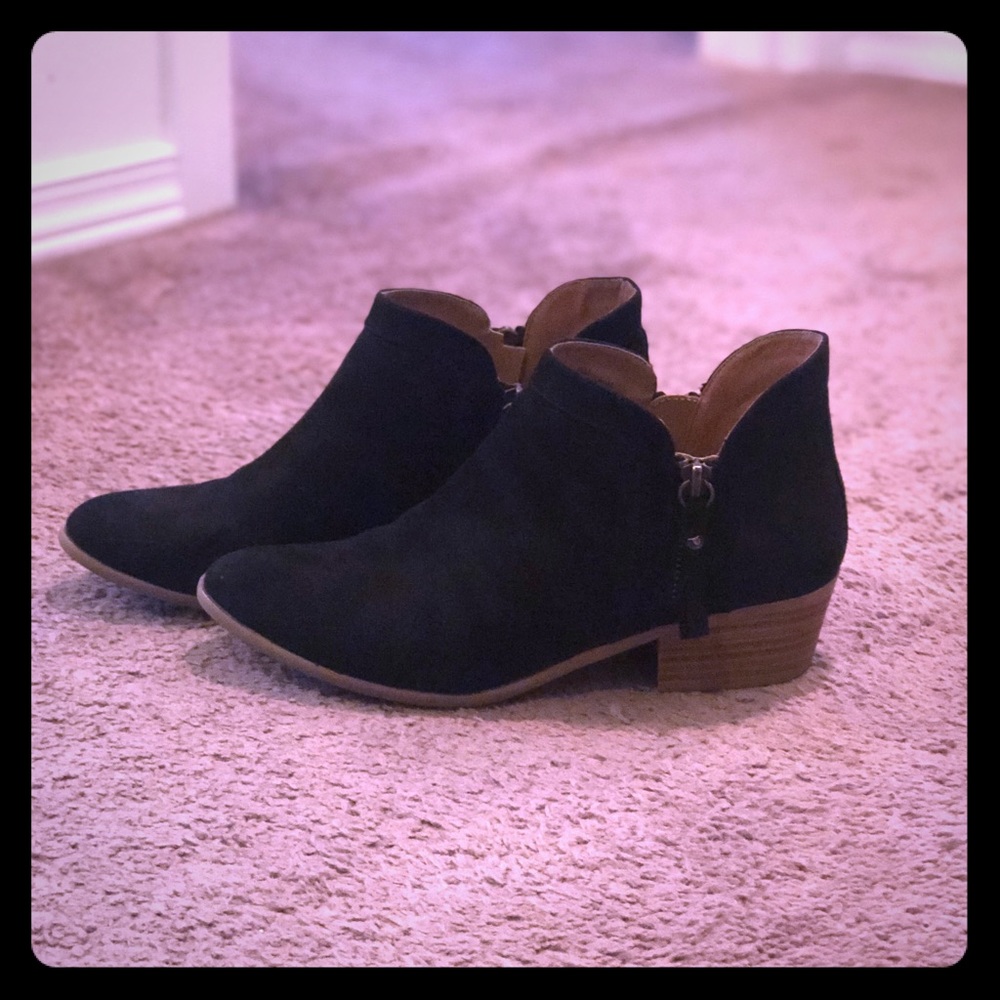 Black Booties